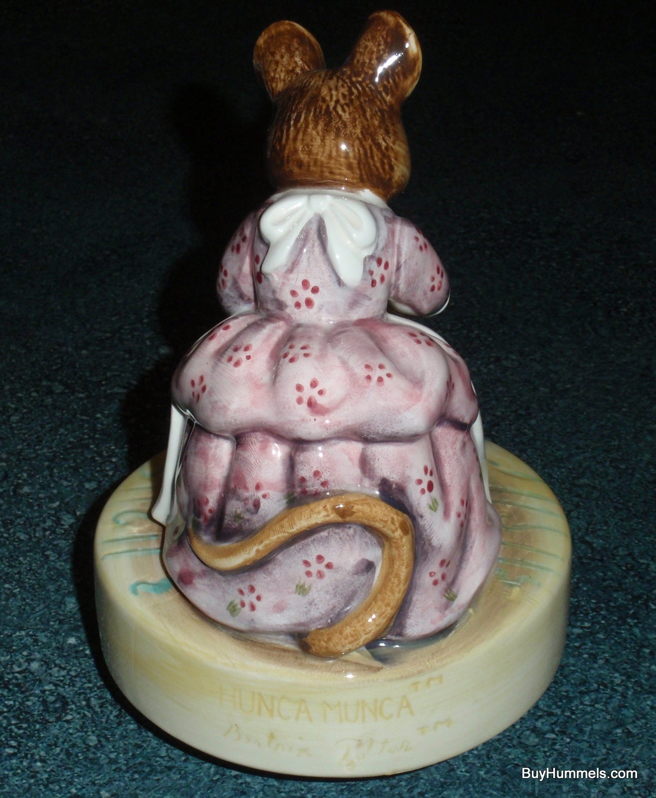 "HUNCA MUNCA" Schmid Collectible Mouse Music Box Beatrix Potter The Tale of Two Bad Mice