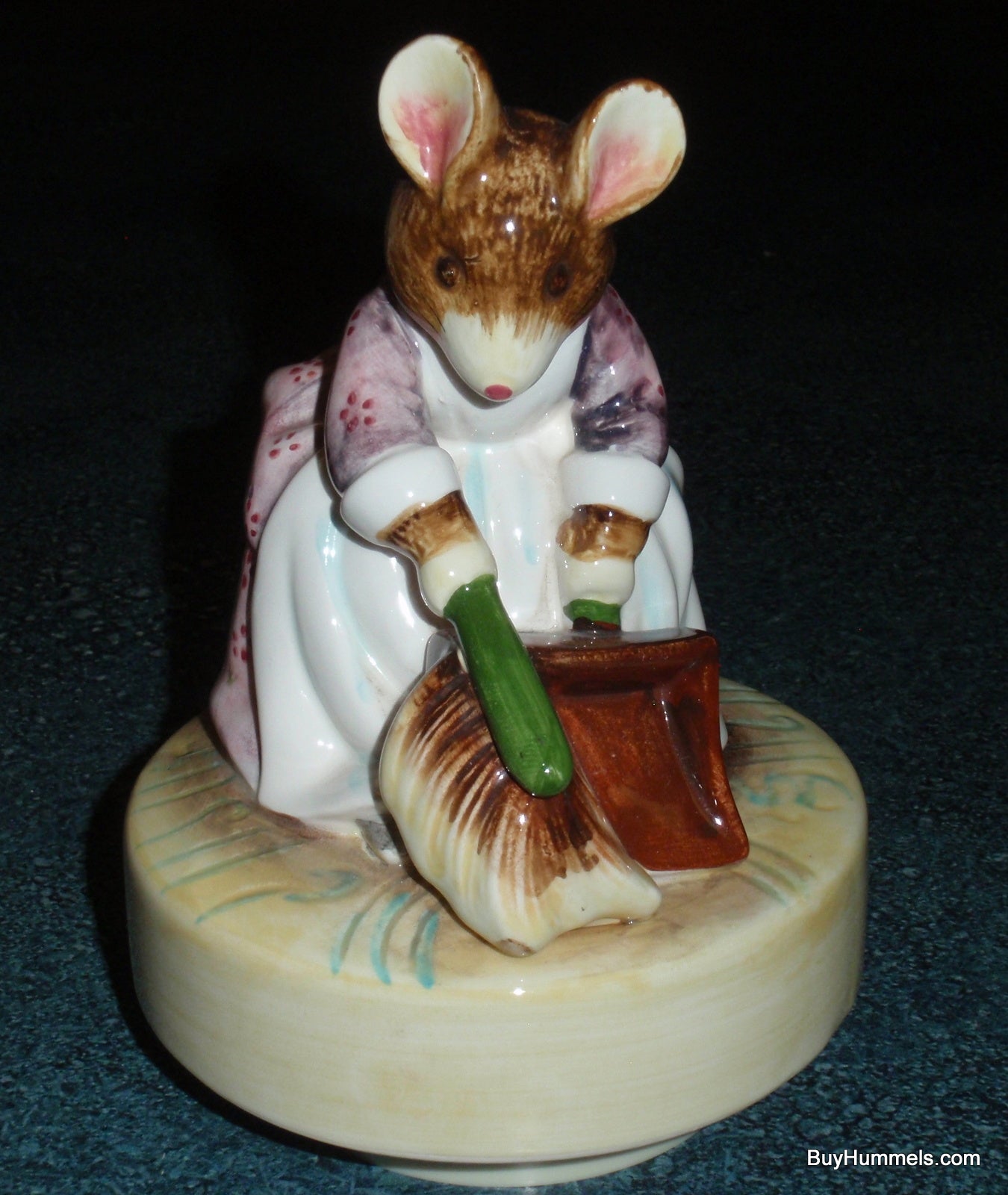 "HUNCA MUNCA" Schmid Collectible Mouse Music Box Beatrix Potter The Tale of Two Bad Mice