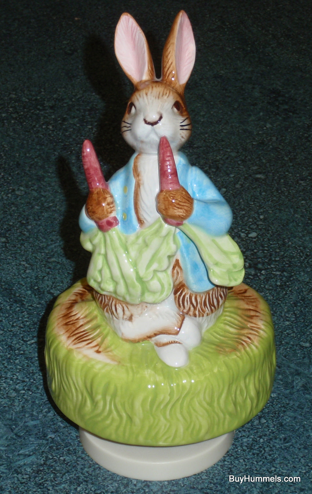 1989 Beatrix Potter "Peter Rabbit" It's a Small World Rotating Music Box