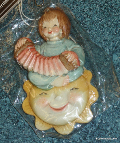 Anri Toriart "Concertina" Ferrandiz 4" Child On Sun Playing Accordion Christmas Ornament Italy