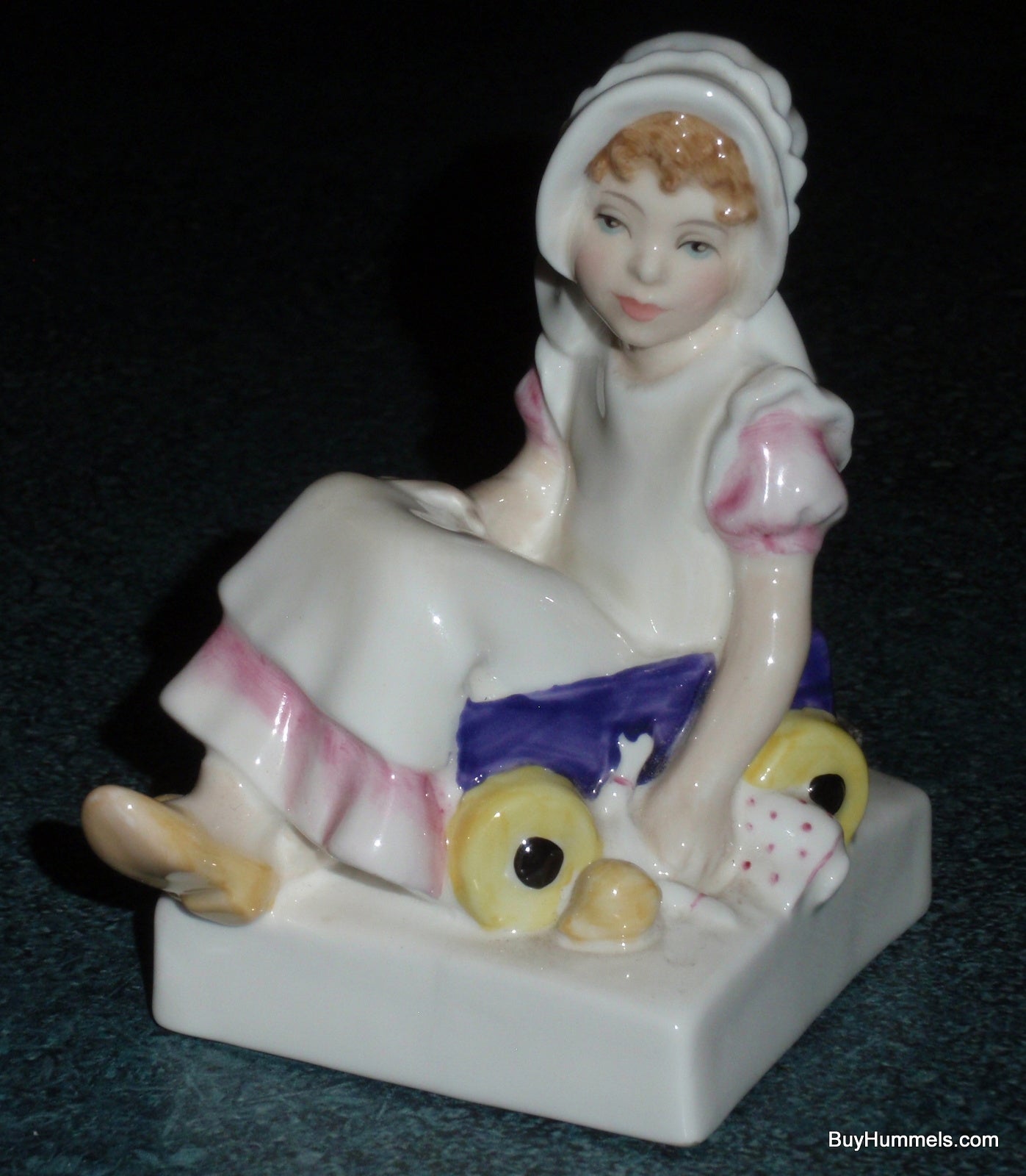 "Nell" Royal Doulton Figurine By Kate Greenaway HN 3014