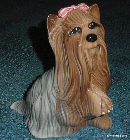 Royal Doulton "Yorkshire Terrier Seated" Collectible Dog Figurine DA119