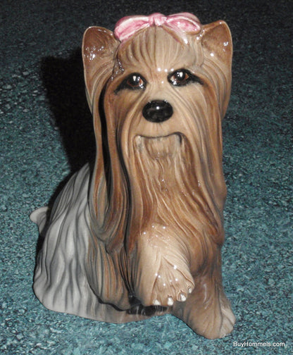 Royal Doulton "Yorkshire Terrier Seated" Collectible Dog Figurine DA119