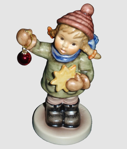 Holiday Fun Goebel Hummel Figurine 2204 Girl with Christmas Star and Ornament