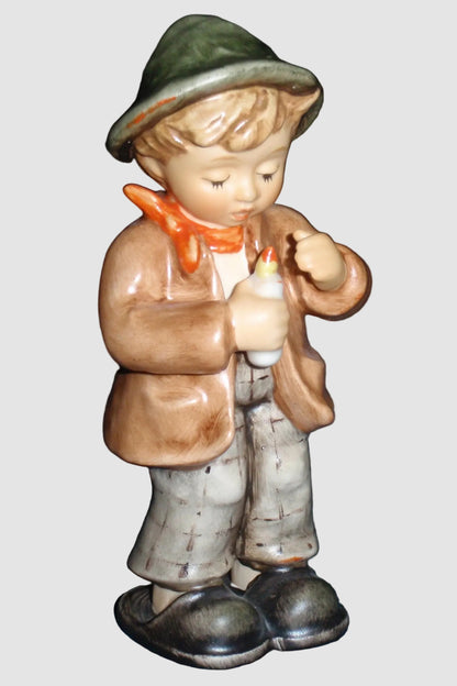 "Watchful Vigil" Goebel Hummel Figurine #2230/S - Children's Nativity (4.25")