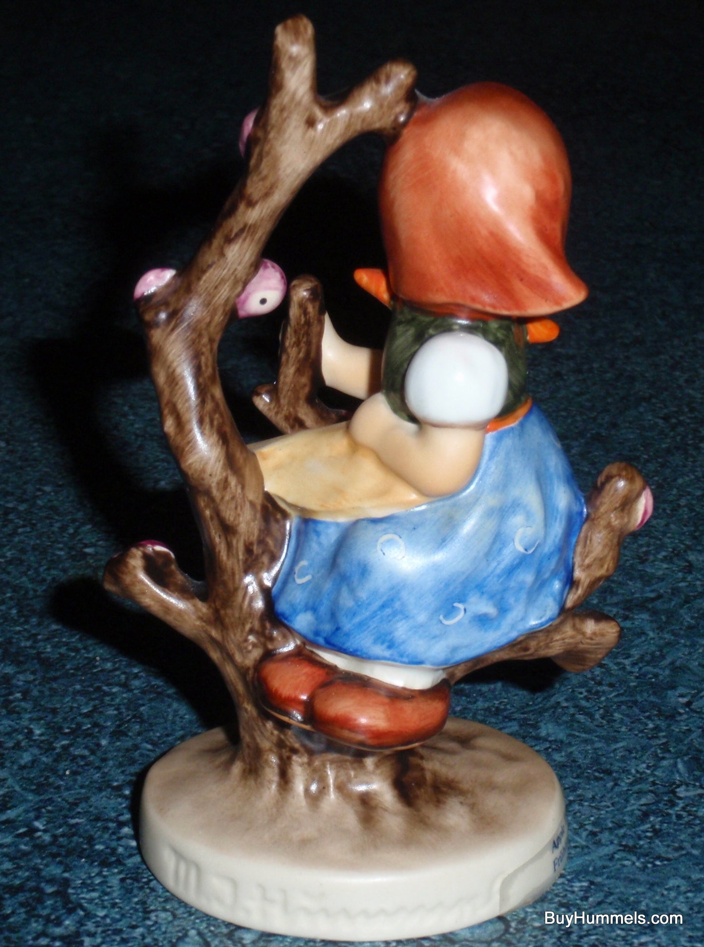 "Apple Tree Girl" Goebel Hummel Figurine #141 3/0 - CHRISTMAS GIFT!