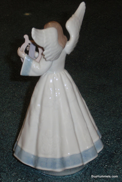 "Heavenly Harpist" Lladro Tree Topper Figurine #5830 - Angel with Harp