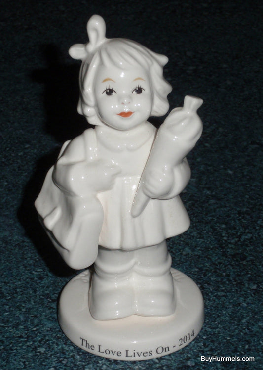 White "Teacher's Pet" Goebel Hummel Figurine #2125 - RARE FIND!