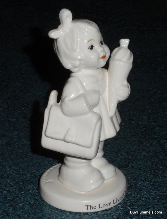 "Teacher's Pet" Goebel Hummel Figurine #2125 - RARE WHITE VERSION!