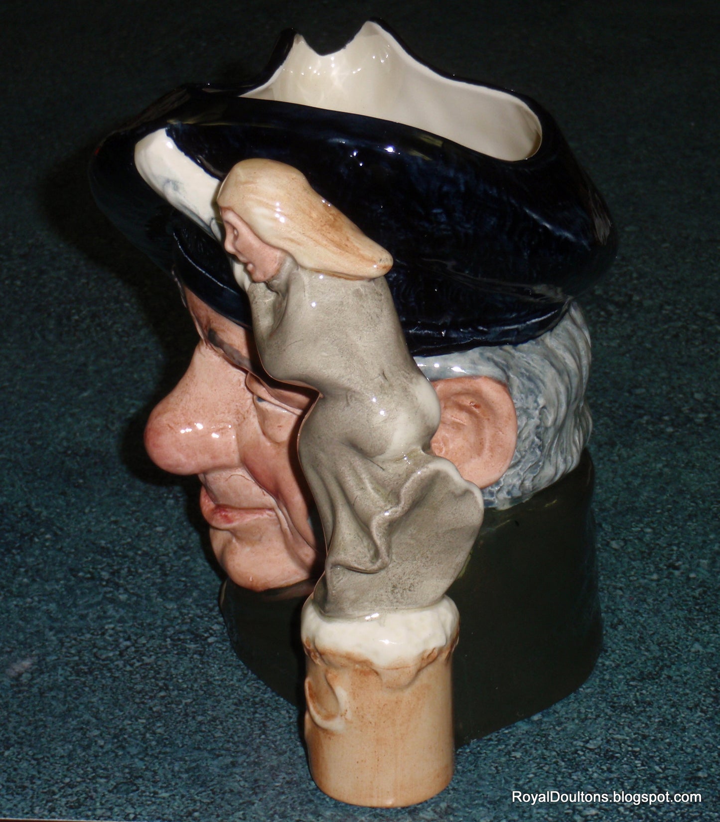 "Tam O'Shanter" Royal Doulton Character Jug D6632 - Max Henk (7")