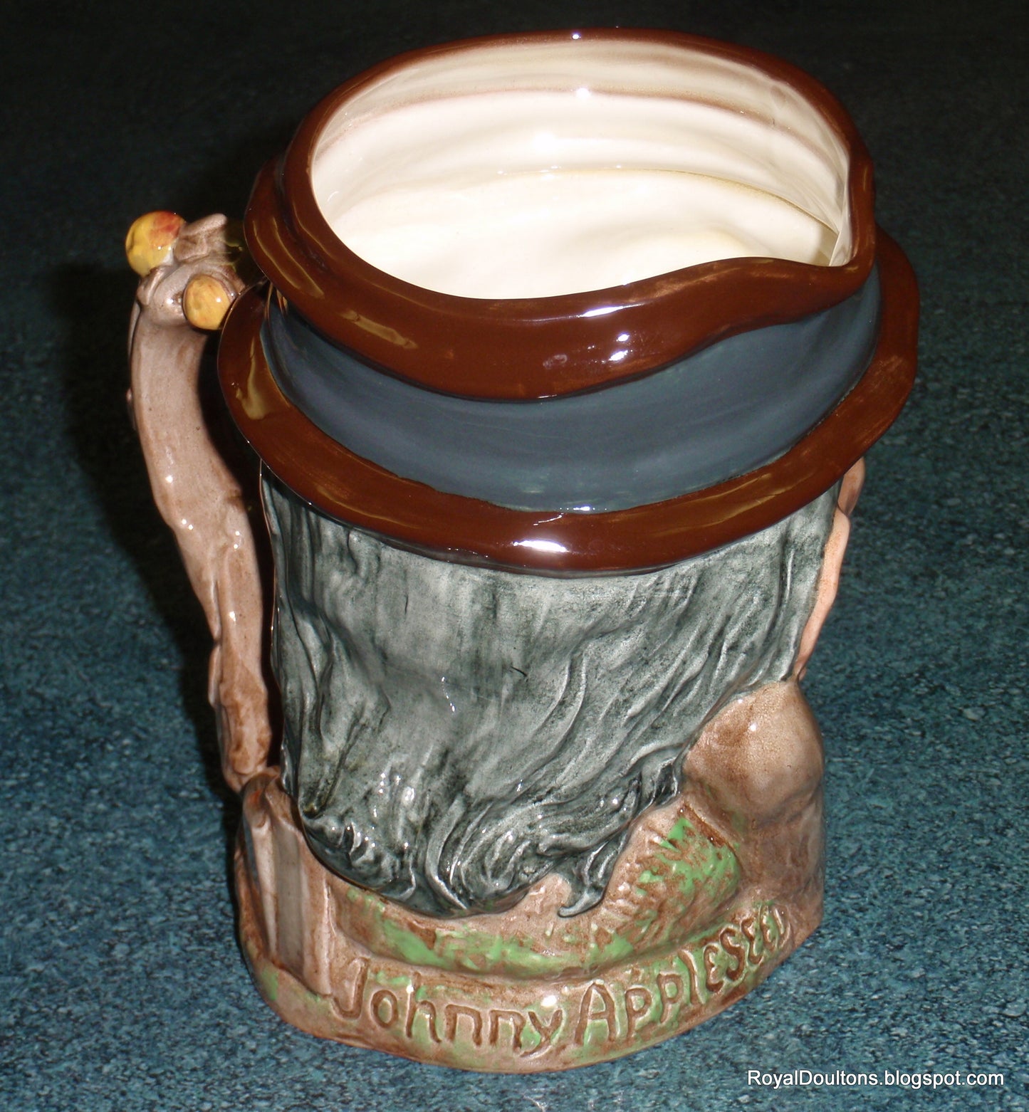 "Johnny Appleseed" Royal Doulton Large Character Toby Jug D6372 (6.75")