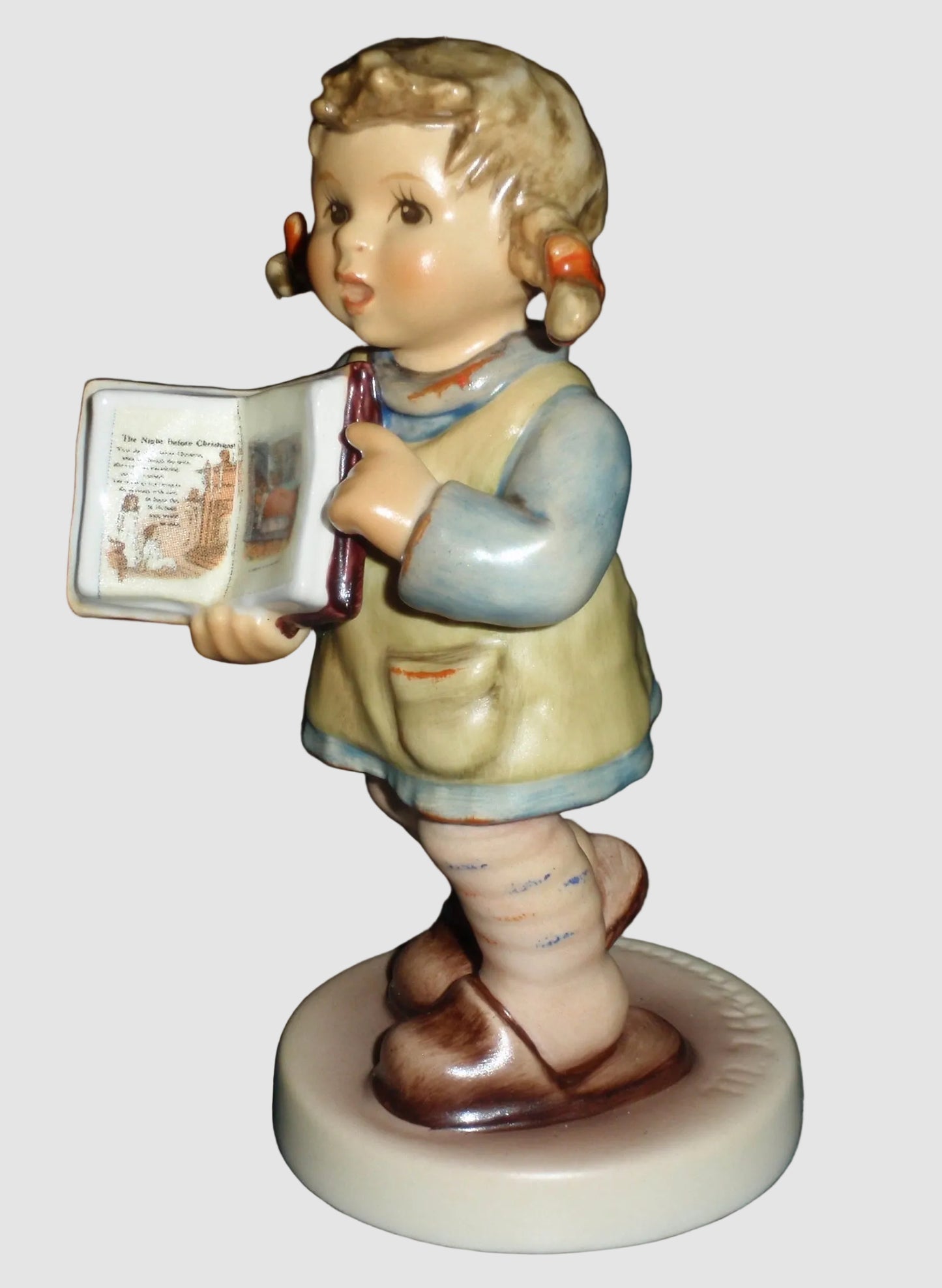 "Night Before Christmas" Goebel Hummel Figurine #2234