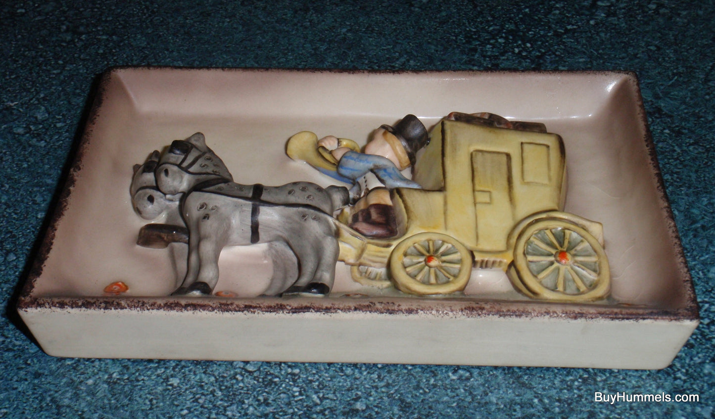 "The Mail is Here" Goebel Hummel Wall Plaque #140 - Horse & Carriage (6.75")