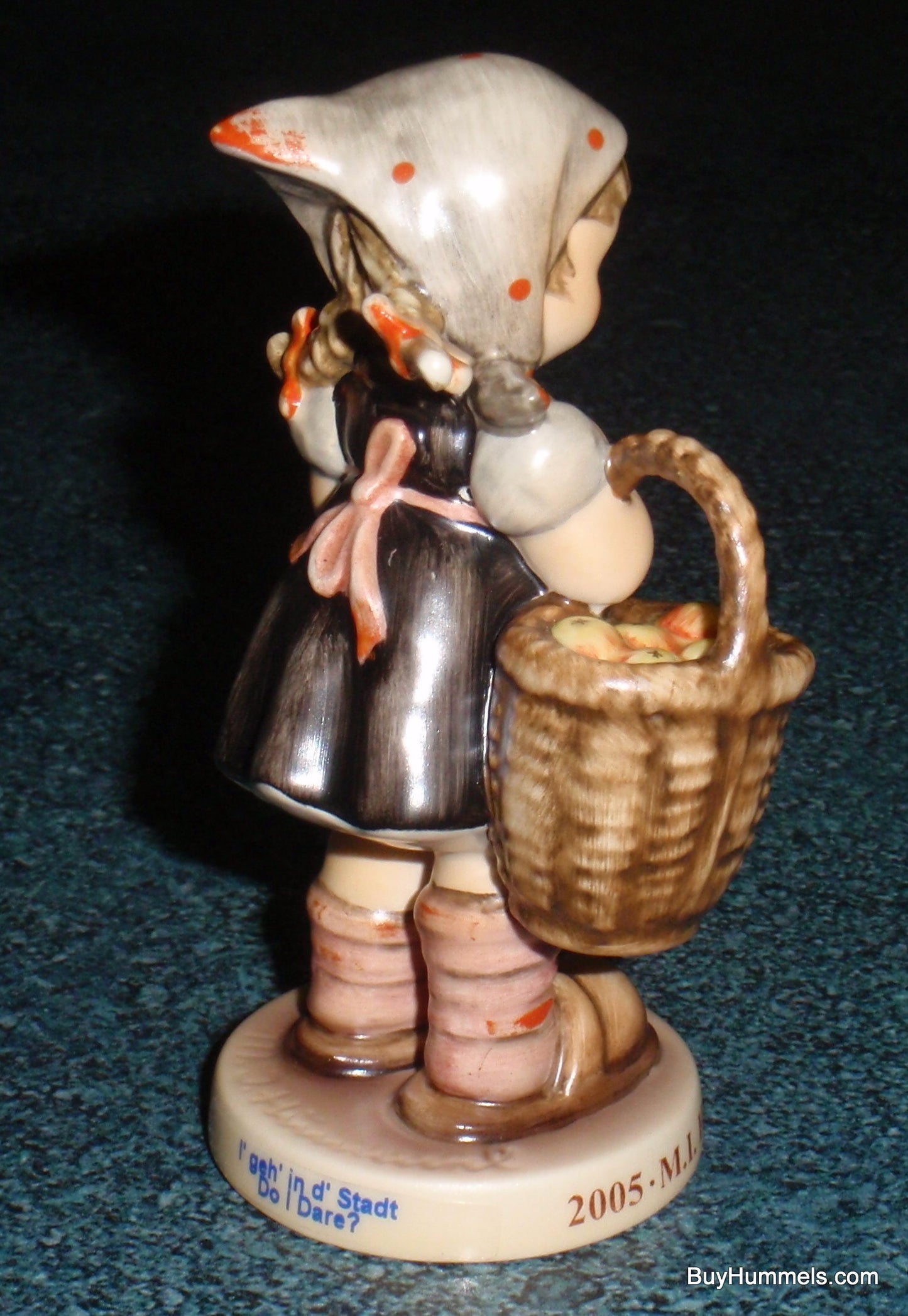 "Do I Dare?" Goebel Hummel Figurine #411 3/0 With Box Signed Special Boston Convention!