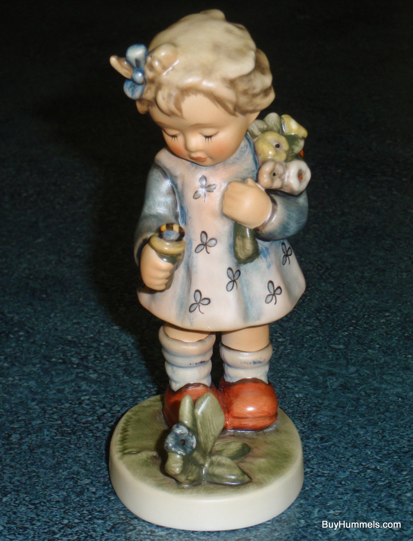 "Bumblebee Friend" Goebel Hummel Figurine #1775 TMK8