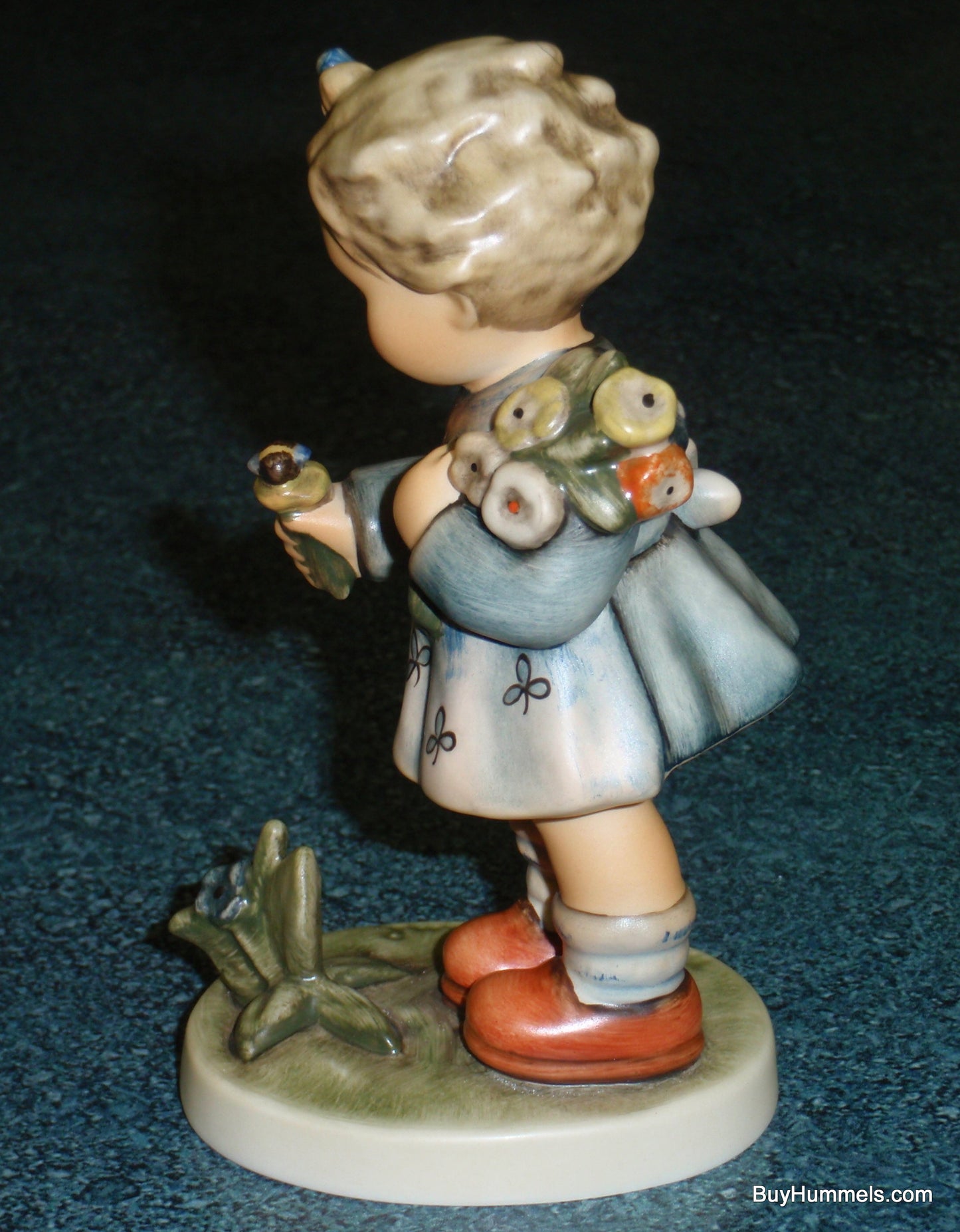 "Bumblebee Friend" Goebel Hummel Figurine #1775 TMK8