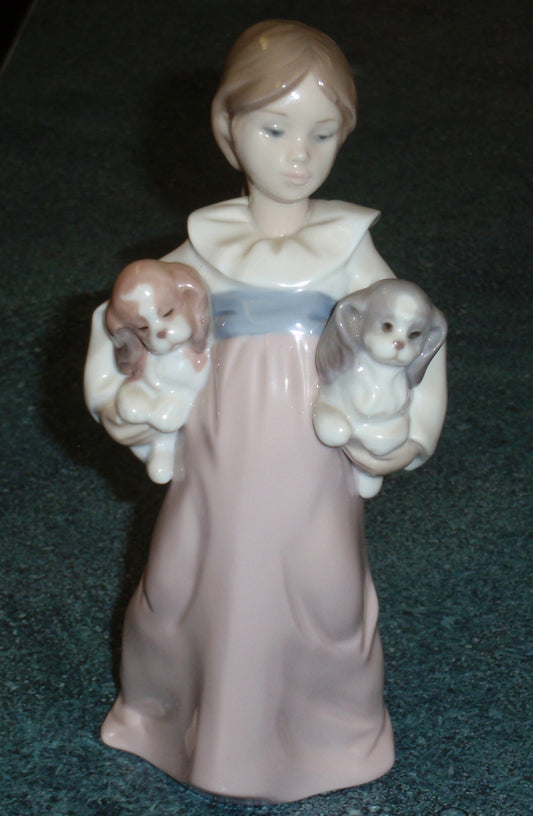 "Arms Full Of Love" Lladro Figurine #6419 Girl With Puppies / Dogs