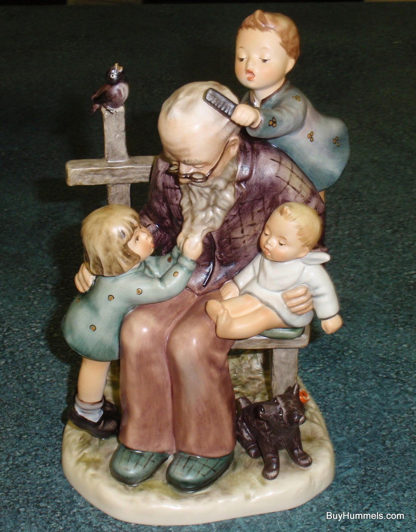 Goebel Hummel At Grandpa's #621 - Limited Edition 9 Inch Figurine - Helmut Fischer Master Sculptor - Authentic TMK-7 German Porcelain