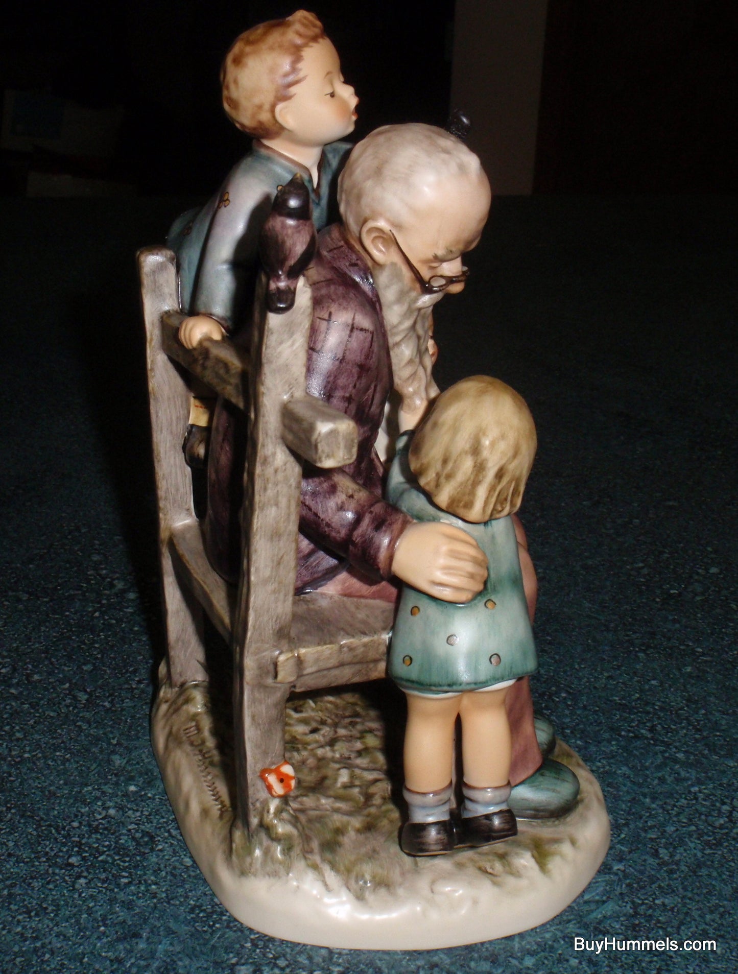 "At Grandpa's" Goebel Hummel Figurine #621 TMK7 LIMITED EDITION