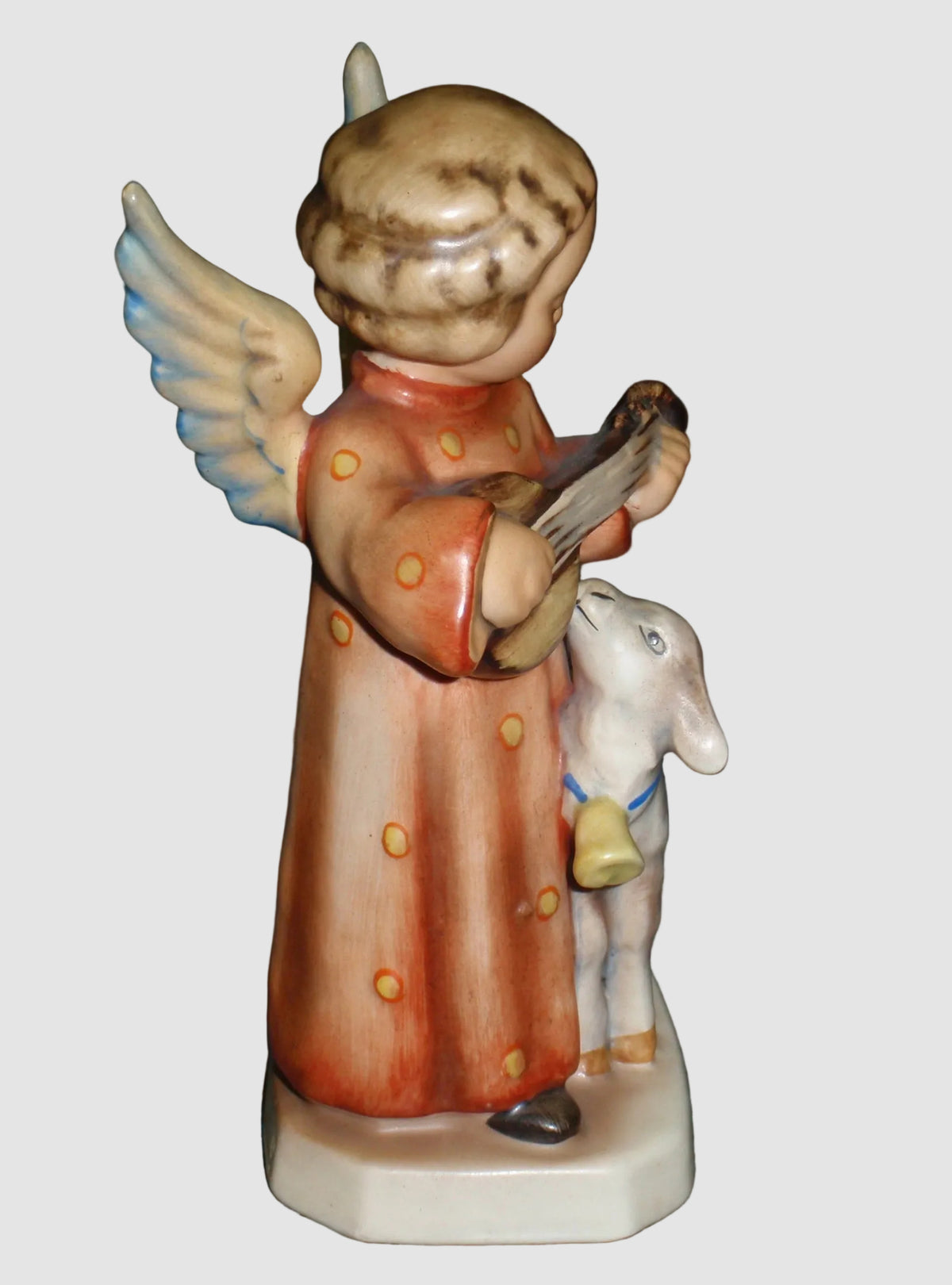 "Angel Serenade With Lamb" Goebel Hummel Figurine TMK1 Incised Crown #83