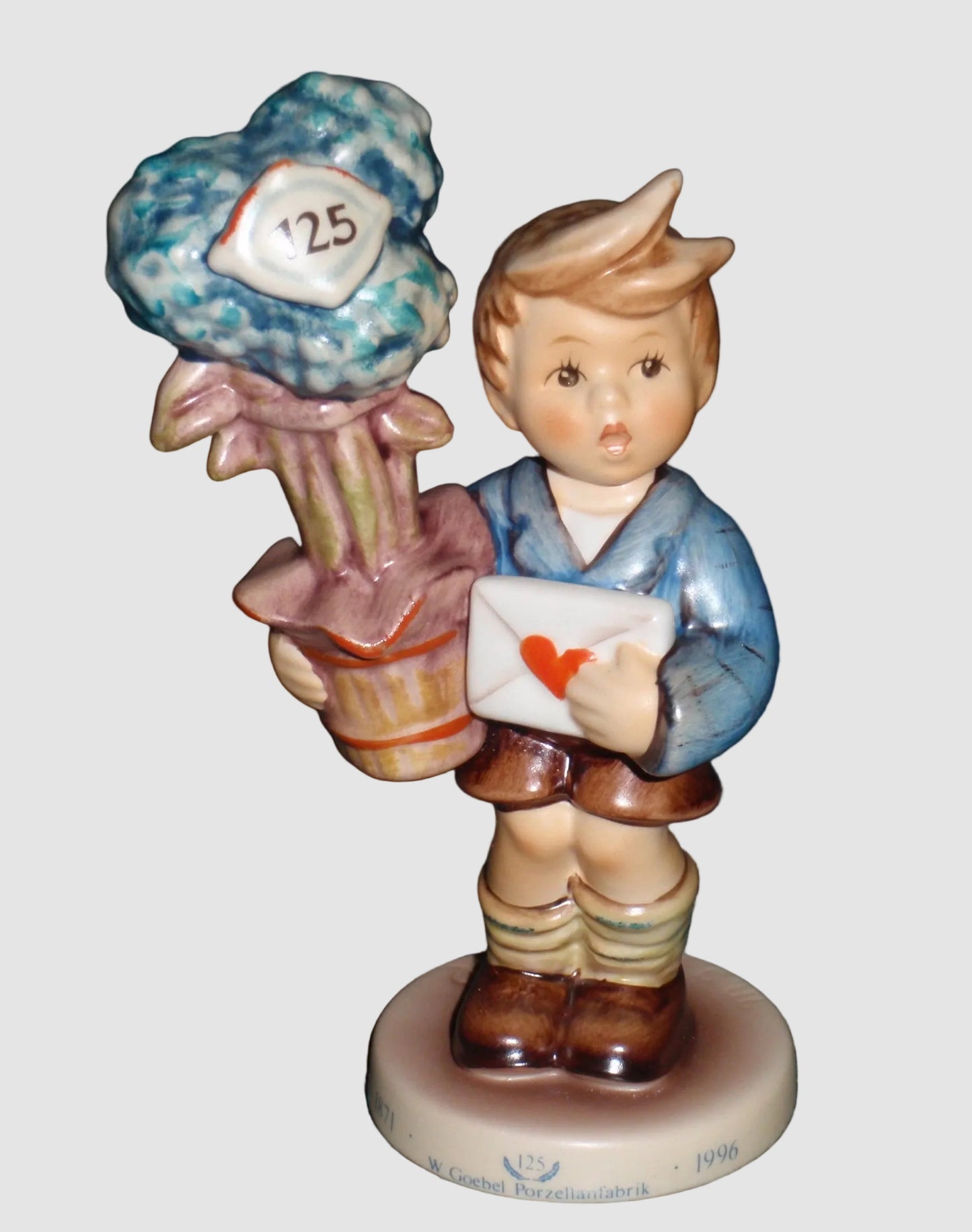 Goebel Hummel "Good News" Figurine #539 TMK7 Boy with Letter and Flowers 4.5 inch Excellent Condition