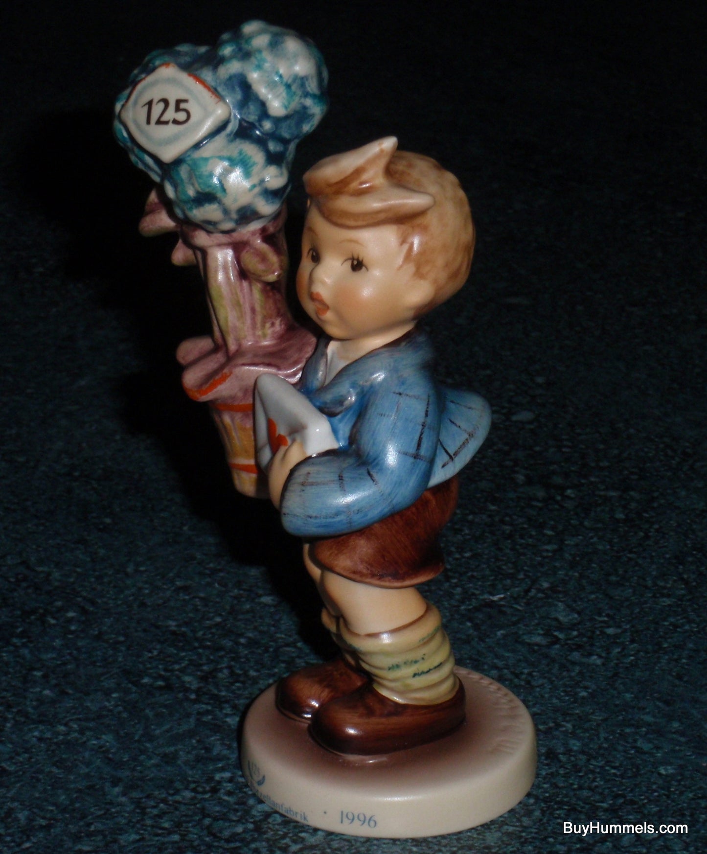 "Good News" Goebel Hummel Figurine #539 - TMK7