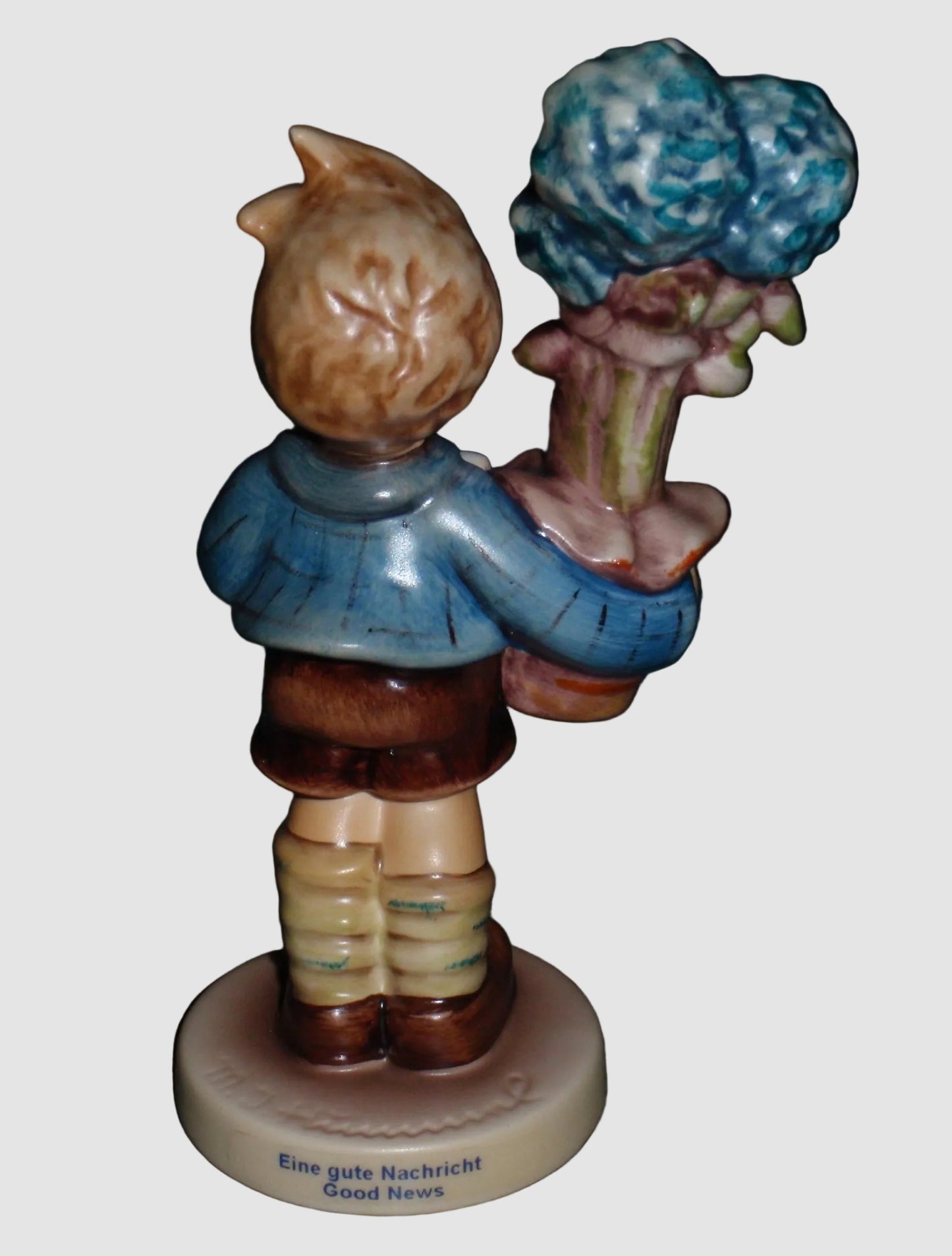 "Good News" Goebel Hummel Figurine #539 - TMK7