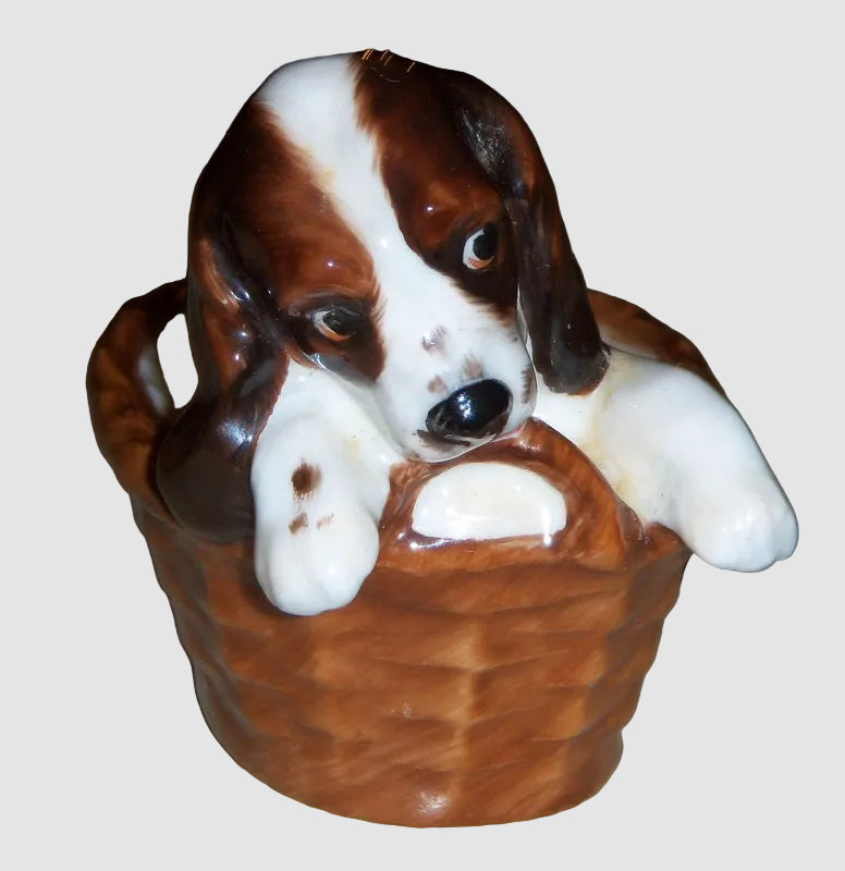 "Cocker Spaniel" Dog In Basket Royal Doulton Figurine HN2586 (2.5")
