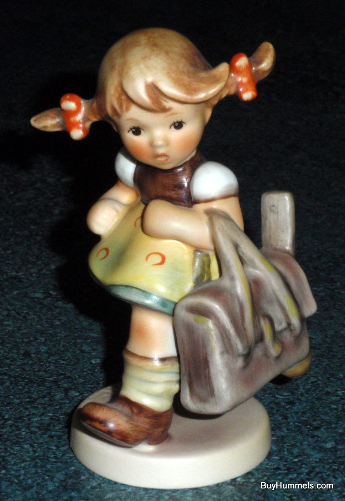 "School's Out" Goebel Hummel Figurine #538 Girl On The Way Back From School!