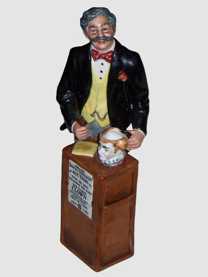 "The Auctioneer" Royal Doulton Figurine HN2988 - 1986 Collectors Club (9")