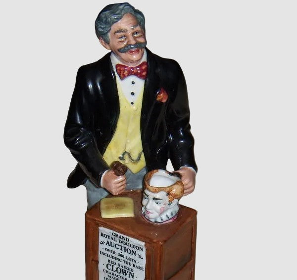 Royal Doulton The Auctioneer Figurine HN2988 1986 Collectors Club Character Jug Podium Vintage England Bone China