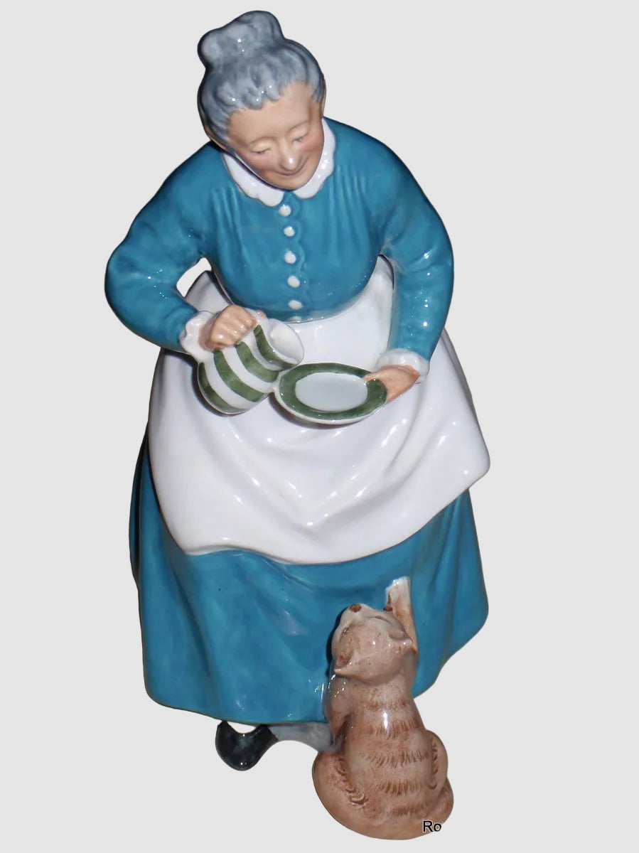 "The Favorite" Royal Doulton Figurine HN2249 - Grandmother & Cat (7.5")
