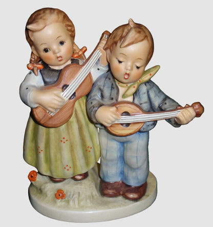 "Happy Days" Goebel Hummel Figurine #150/I - Large Version Duet