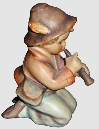 "Little Tooter" Goebel Hummel Figurine #214/H - Nativity Series (4")