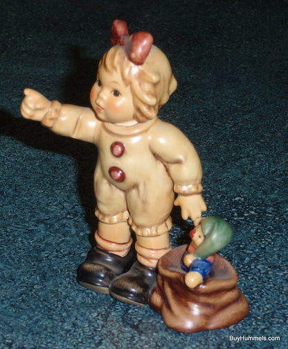"Looking Around" Goebel Hummel #2089/A – Exclusive Edition