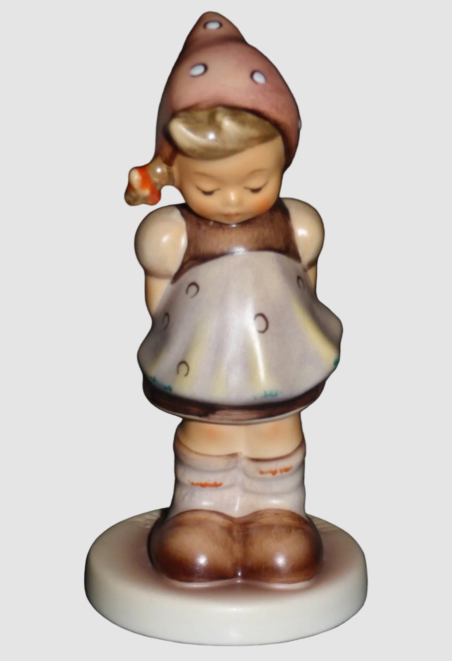 "Pretty Please" Goebel Hummel Figurine #489 - Girl with Flower (3.5")