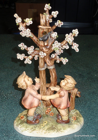 "Welcome Spring" Goebel Hummel Century Collection Figurine #635 - Adorable Springtime Gift!