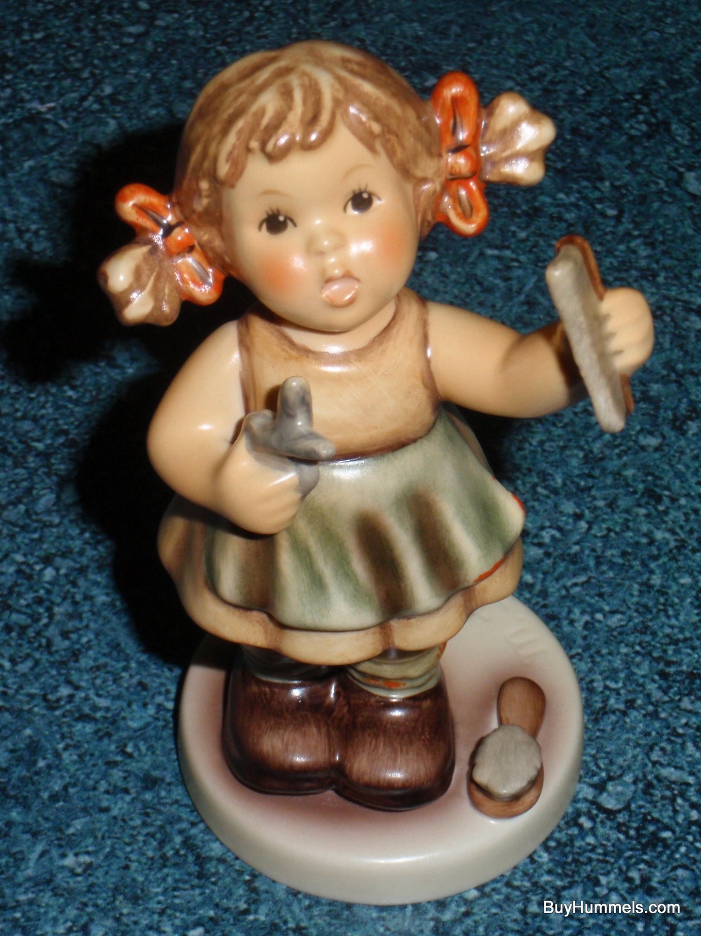 "Make Me Pretty" Goebel Hummel Figurine #2092