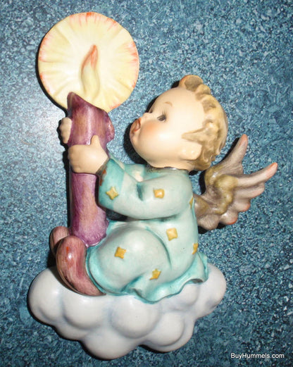 "Merry Christmas" Goebel Hummel Angel On Cloud Figurine #323