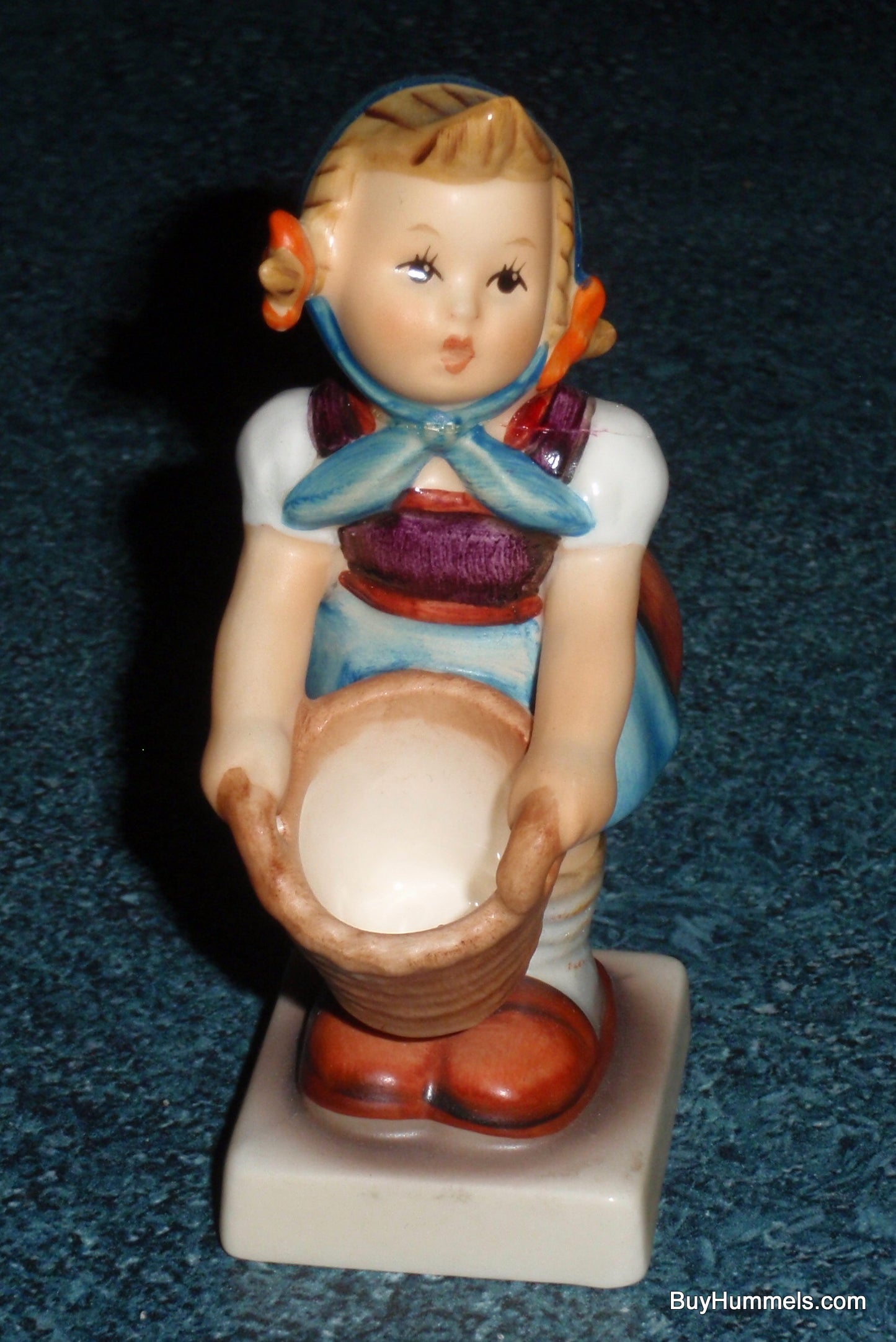 "Little Helper" Goebel Hummel Figurine #73 - Little Girl With Basket!