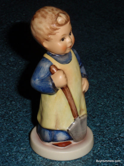 "Garden Treasures" Goebel Hummel Figurine #727 - SPRINGTIME GARDENER GIFT!