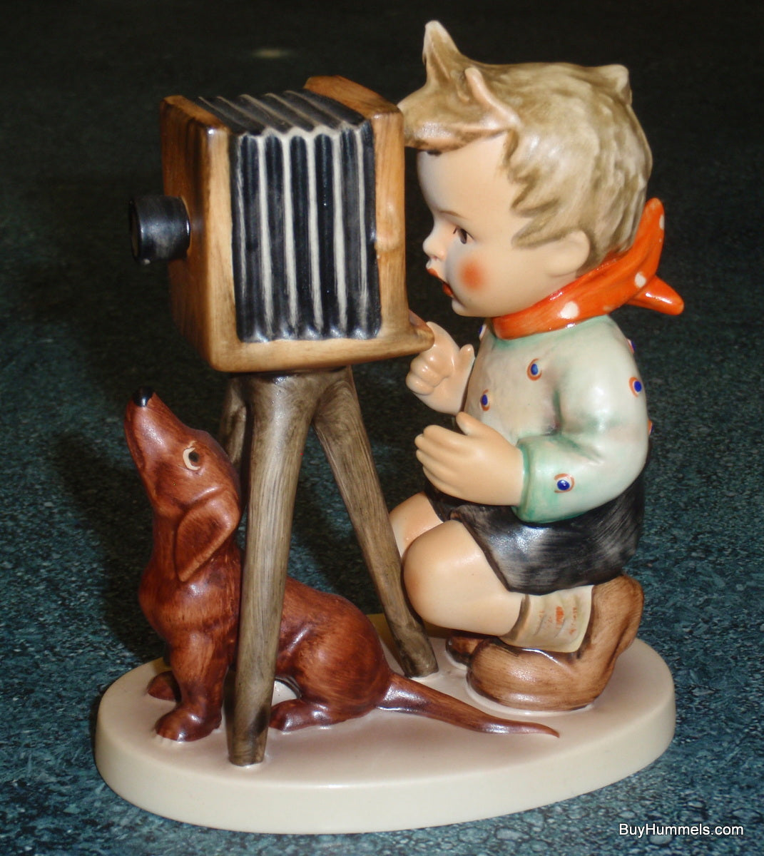 The Photographer Goebel Hummel Figurine #178 - Boy Taking Picture With Dachshund Dog!