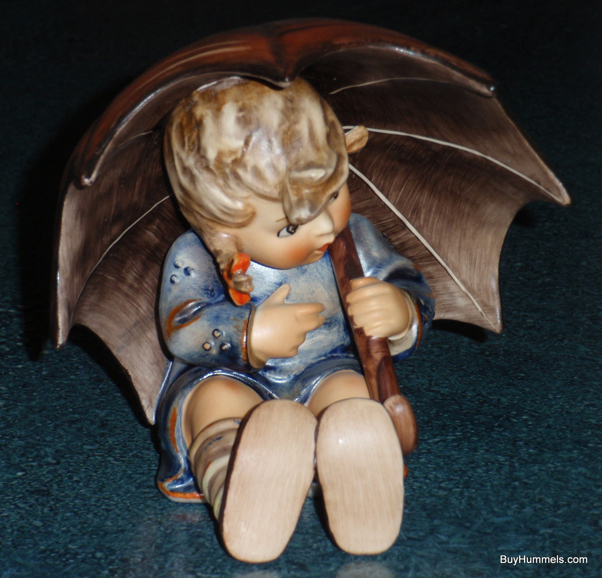 "Umbrella Girl" Goebel Hummel Figurine #152/0 B - Little Girl Under Big Umbrella!