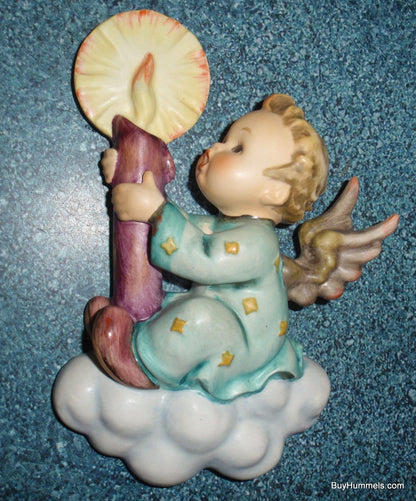 "Merry Christmas" Goebel Hummel Angel On Cloud Figurine #323